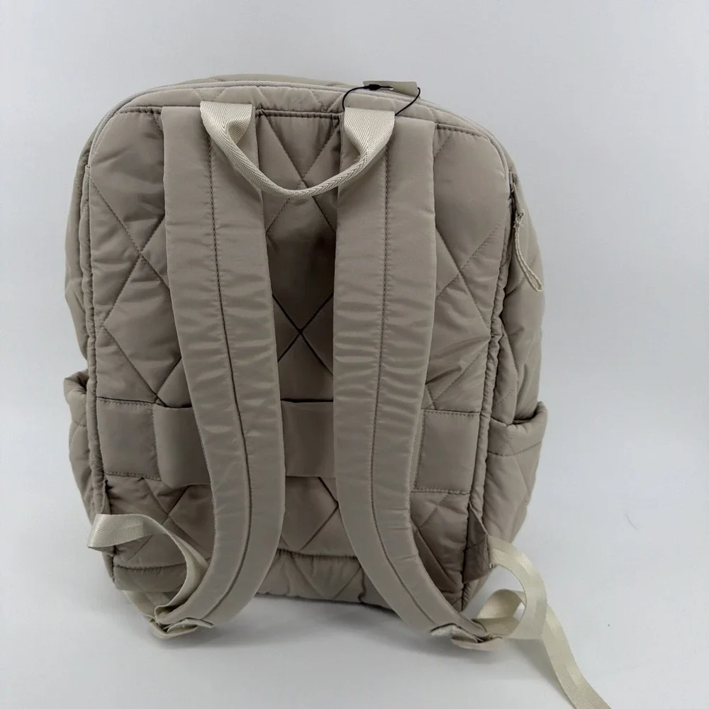 Vera Bradley ~ ‎ "Pumice Stone" ~ Essential Large Backpack New $195 - Picture 2 of 8